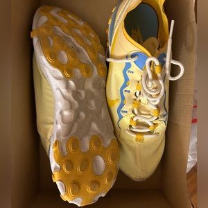 women’s nike shoes